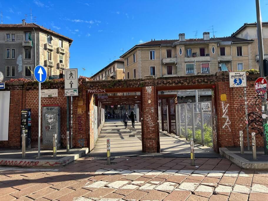 Porta Genova Suite Modern House Milán Exteriér fotografie